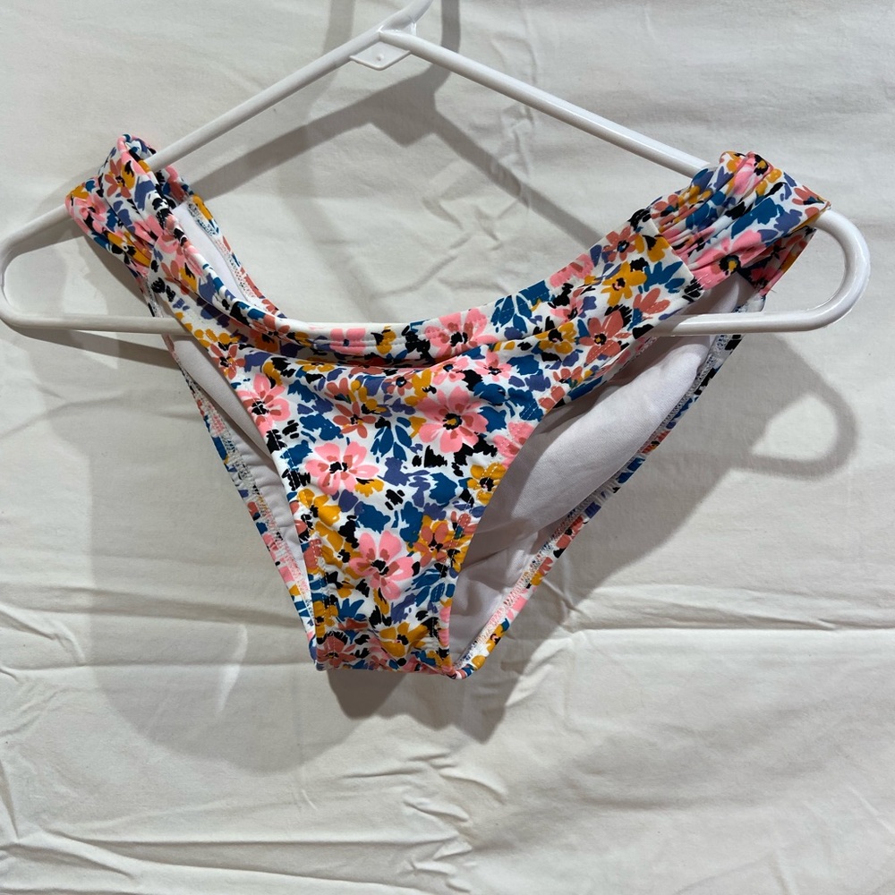 Floral bikini bottoms